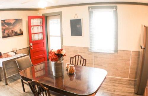 Bloomfield Appartement | Comfortable Apartment - Pittsburgh's Little Italy