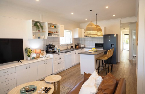 Scarborough Maison | Comfortable Beach Home Scarborough