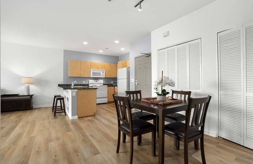 Downtown San Diego Copropriété | Condo spacieux et ouvert dans la Petite Italie!