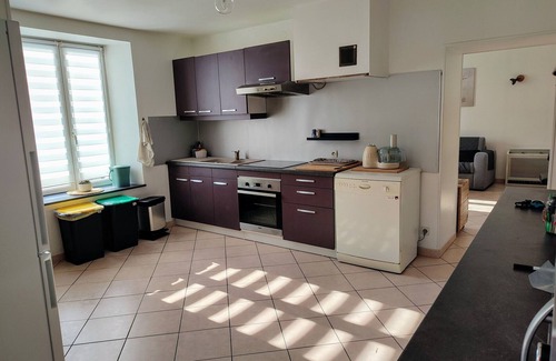 Dompcevrin Cottage | Gîte confortable avec cheminée et parking, proche Verdun