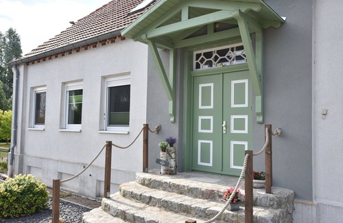 Gross Stroemkendorf Appartement | Appartement confortable près de la forêt à Poel