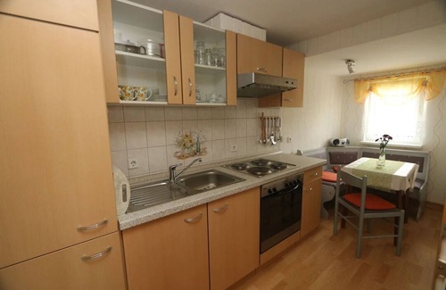 Krumhermsdorf Appartement | Comfortable, quiet and well-kept vacation apartment, idyllic countryside