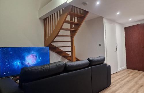 Toulouse North Appartement | COMFORTABLE duplex en résidence SÉCURISÉE proche MÉTRO
