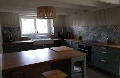 La Chapelle-Themer Maison | Gîte tout confort + piscine chauffée quatre saisons -Reservez à O'gite85