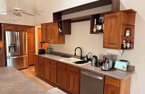 Equestrian Custom Estates Maison | Comfortable Furnished Room in Sunny Phoenix