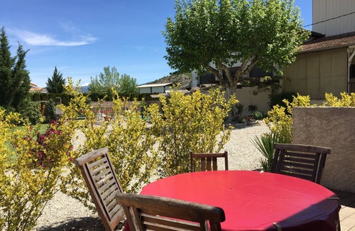 Curbans Appartement | Gîte tout confort avec piscine aux portes des Alpes du Sud