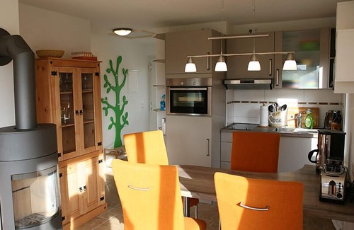 Neukalen Maison | Maison confortable dans McPom Peene lac Kummerow