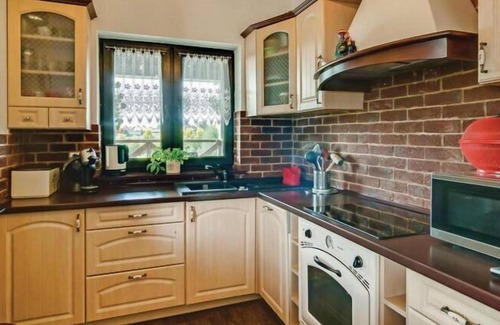 gmina Bedzino Maison | Comfortable holiday home on Lake Jamno, Podamirowo