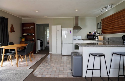 Owhata Maison | Comfortable Home, Big Backyard