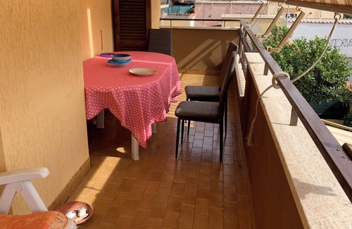 Ladispoli Appartement | Comfortable home for a double vacation, a stone's throw from the sea and Rome.