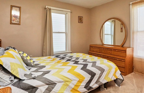Ellwood City Maison | Comfortable home in Ellwood City PA