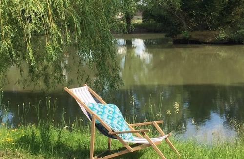 Langon Maison | Maison confortable avec parc et piscine, idéale pour les familles ou se reposer