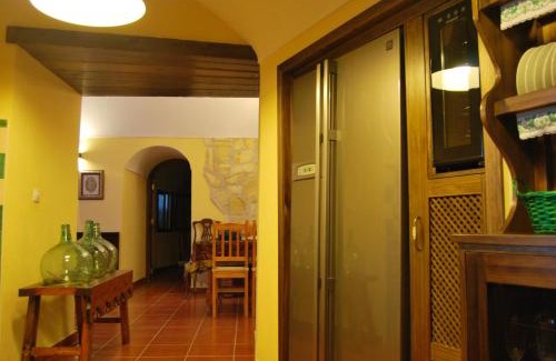 Guadix Maison | Comfortable house in Guadix with barbecue and parking