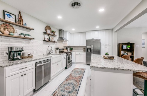 Dallas Maison | Comfortable, Inspiring & Renovated Family Home