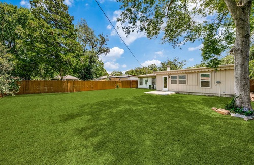 Dallas Maison | Comfortable, Inspiring & Renovated Family Home