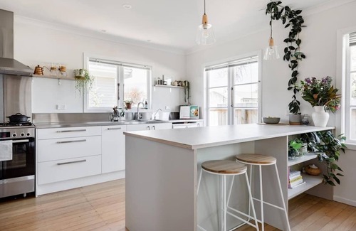 Otahuhu Maison | Maison confortable du milieu du siècle