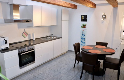 Region Hannover District Appartement | Komf. Mod. Appartement dans le centre de Steinhude (Scheunenviertel), WiFi gratuit