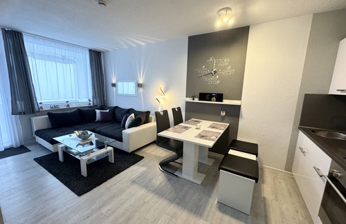 Goslar Appartement | Confortable et appartement moderne, récemment rénové avec balcon, WiFi disponible