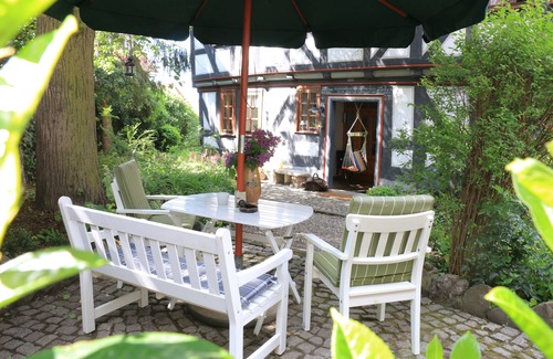 Gudensberg Appartement | Confortable et moderne Rester dans l'ambiance à colombages de la vieille paroisse de Gudensberg
