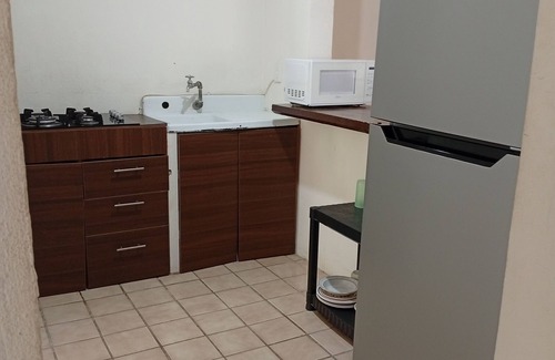 Crucecita Appartement | Comfortable first floor apartment, close to beaches and shopping centers.