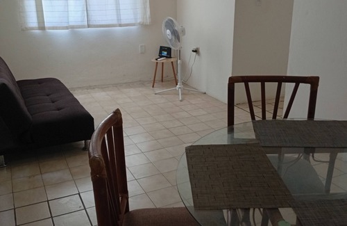 Crucecita Appartement | Comfortable first floor apartment, close to beaches and shopping centers.