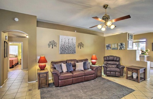 San Tan Valley Maison | Comfortable Phoenix Area Home on Golf Course!