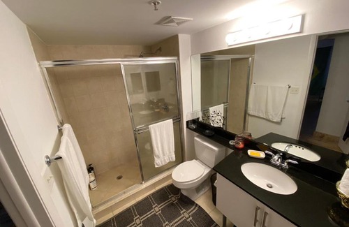 Downtown Miami Maison | Comfortable room in the Brickell City Center area