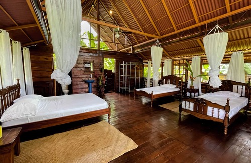 Puerto Jimenez Cabine | Comfortable Rustic Cabin near Corcovado National Park