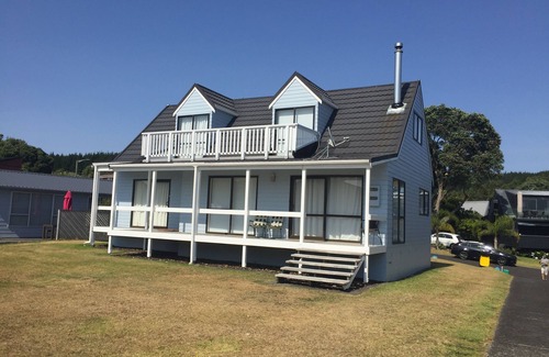 Onemana Maison | Maison familiale spacieuse et chaleureuse sur la plage