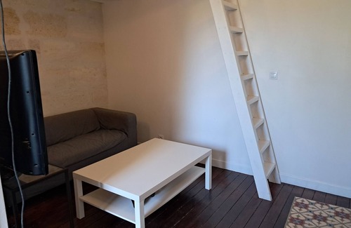 Nansouty-Saint-Genes Appartement | Studio tout confort