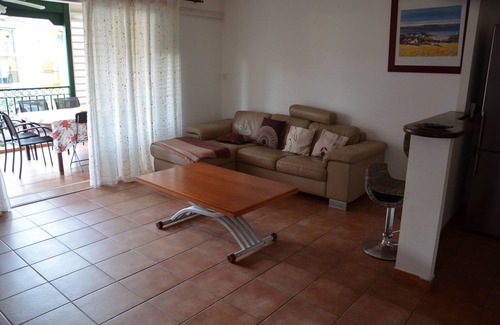 Bas du Fort Appartement | T3 tout confort avec piscine et plage