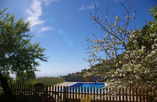 El Roque Maison | Maison canarienne traditionnelle confortable avec vue sur la mer et piscine privée