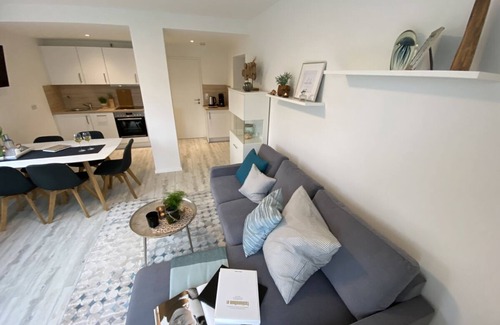 Lietzow Appartement | Comfortable vacation apartment with balcony, sauna and Bodden view