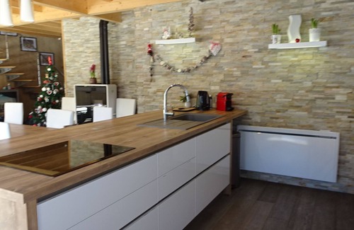 Saint-Mamet Maison | Villa récente grand confort, climatisation, 3 chambres, 3 salles d’eau, jardin