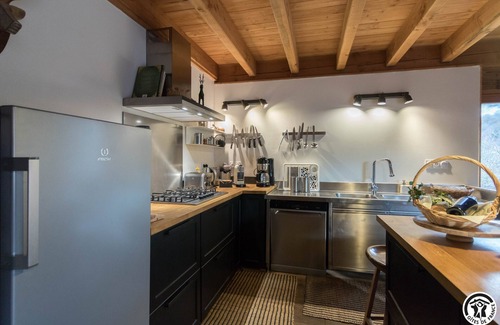 Melles Chalet De Ski | 🏡ESCOUARAOU, Escale Pyrénéenne - Chalet de charme en vieux bois - Bain Nordique