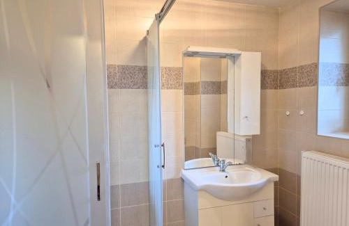 Lipence Appartement | Comfortsuits Praha