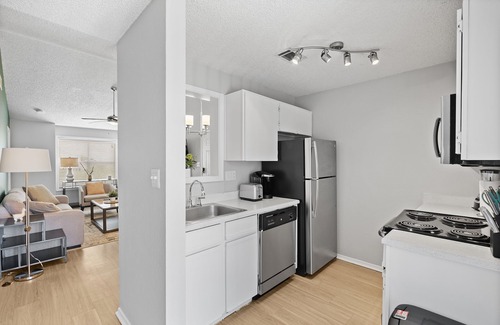 Milwood Appartement | Comfy 2BD Apt + King Bed | Cedar Park/North Austin