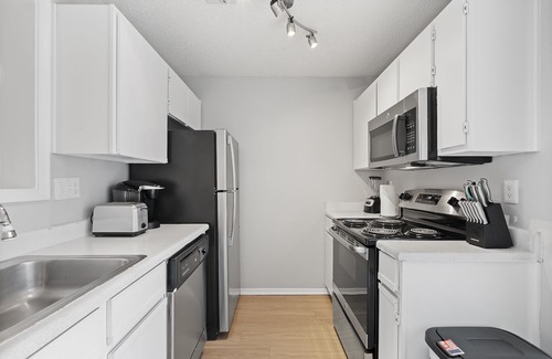 Milwood Appartement | Comfy 2BD Apt + King Bed | Cedar Park/North Austin