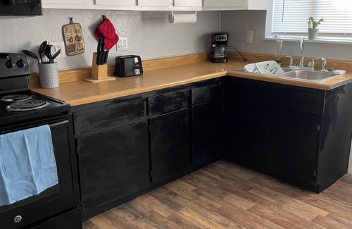 Mountain Home Appartement | Comfy Abode, pet friendly 3 bedroom apartment in Mountain Home with WiFi and AC.