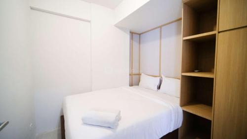 Sidoarjo Appartement | Comfy and Spacey 2BR Apartment at Suncity Residence By Travelio