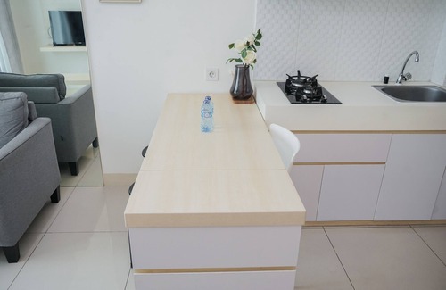 Cikokol Appartement | Comfy and Tidy 1BR Apartment at Tree Park City BSD