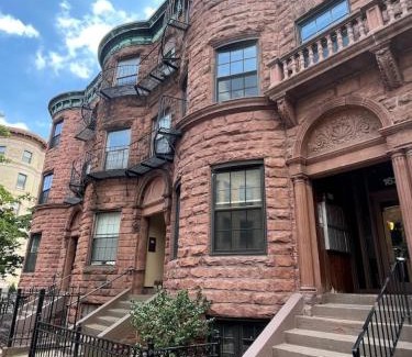Prudential - St. Botolph Appartement | Comfy Back Bay Alcove Studio Apt