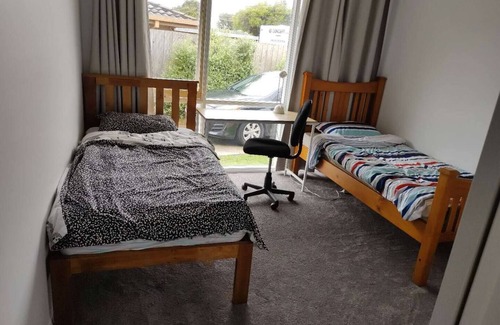 Grovedale Maison | Comfy bed Quiet Neighbourhood