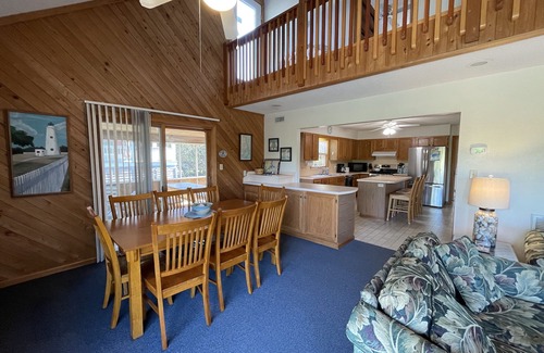 Brigands' Bay Maison | Cottage confortable pour les vacances parfaites Hatteras!