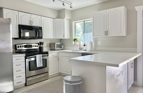 Gilbert Maison | Comfy & Cozy *Pet Friendly* Downtown Gilbert Home