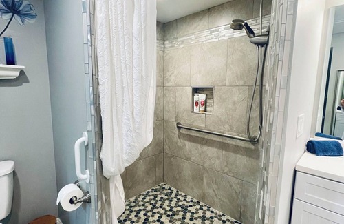 Orchard Park Appartement | Comfy cozy studio suite in charming Orchard Park