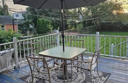 Elmont Maison | Comfy Getaway