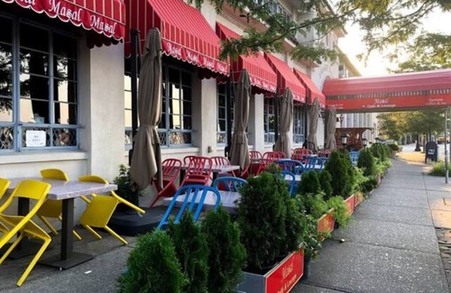 Brooklyn Maison | Comfy Guest Suite with a free parking spot in the heart of SheepsheadBay