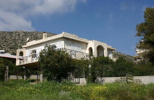 Anavyssos Maison | Maison confortable près d'Athènes avec vue imprenable sur la mer. Familial année 4all appropriée