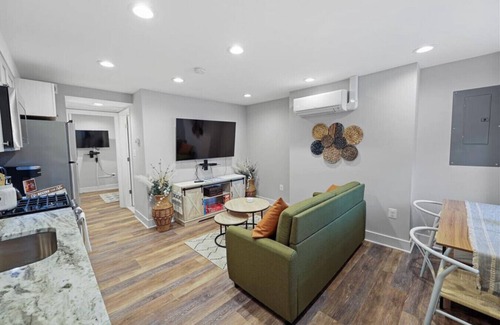 Shaw Appartement | Cozy 1BD/1BA Suite in Shaw/Convention Ctr/DWTN DC